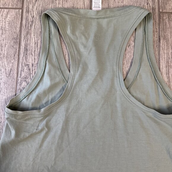 Womens LuluLemon Racerback tank top - size 4 - Mint green - Picture 6 of 6